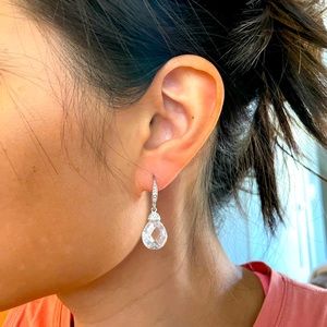 Elegant crystal drop earrings